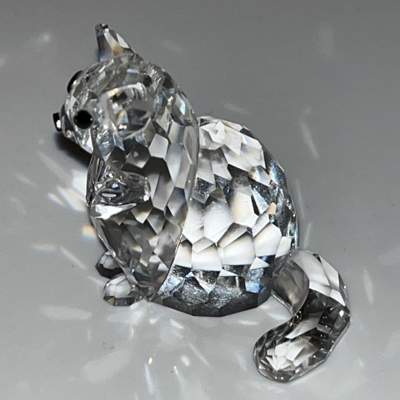Swarovski crystal sitting cat #160799. Retired 2006. In good condition like new. - Picture 7 of 12